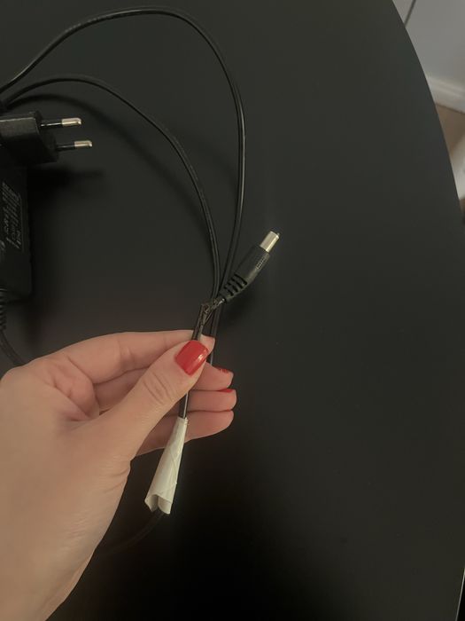 Vand lampa UV cu 100 ron