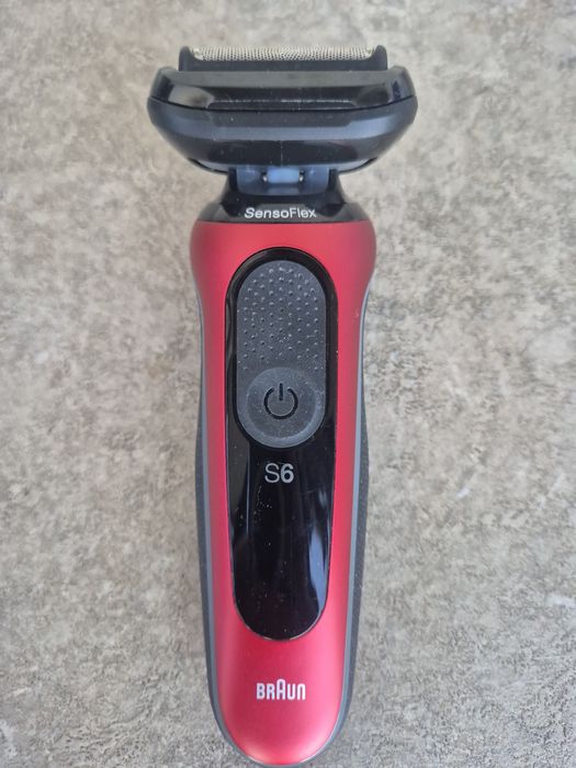 Aparat de ras Braun S6