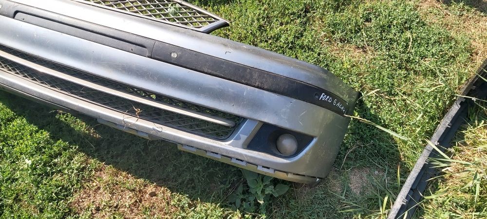 Bara fata ford galaxi