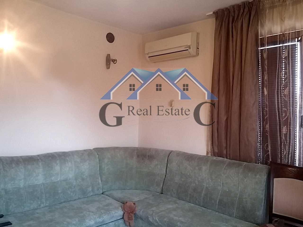 Продава се Къща в Варна, Автогара - 132 кв.м за 1970 €/кв.м - Снимка #16