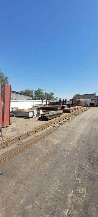 Продаётся 5 700 м² производственная база.