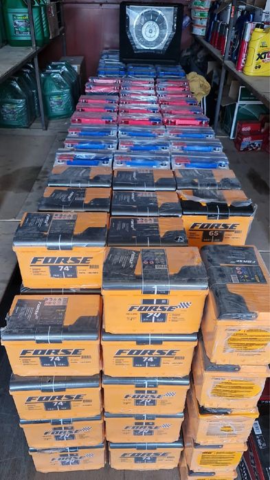 Аккумуляторы на автотранспорт трактора спецтехнику. С гарантией