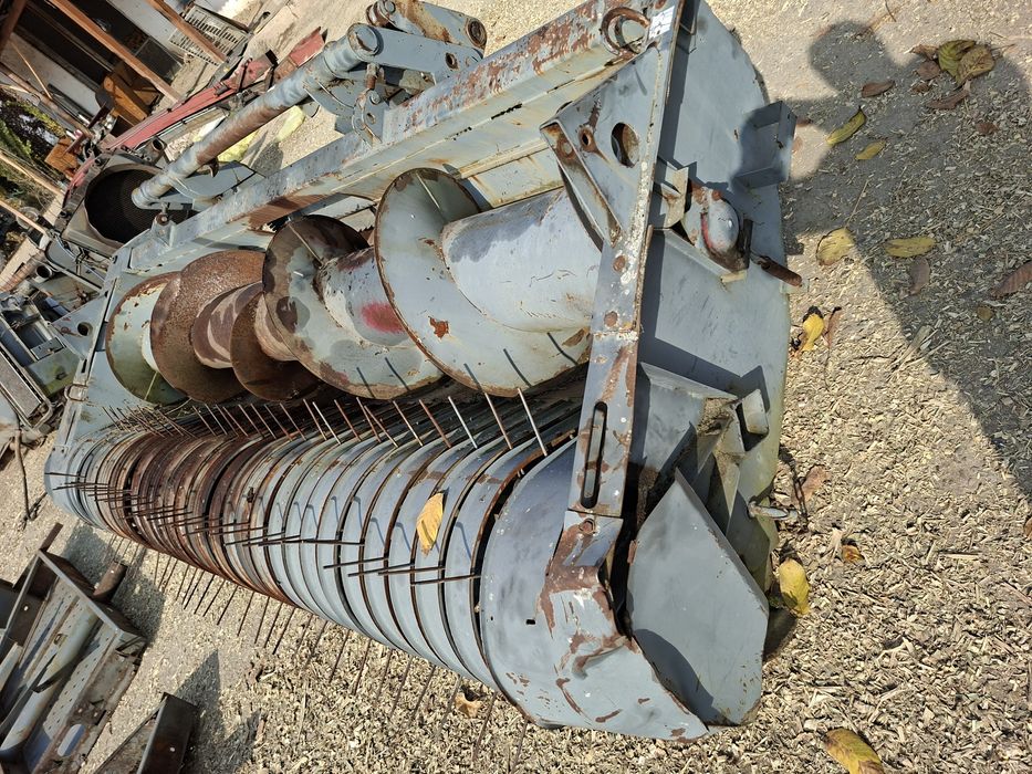 Падборщек жатка комбайн