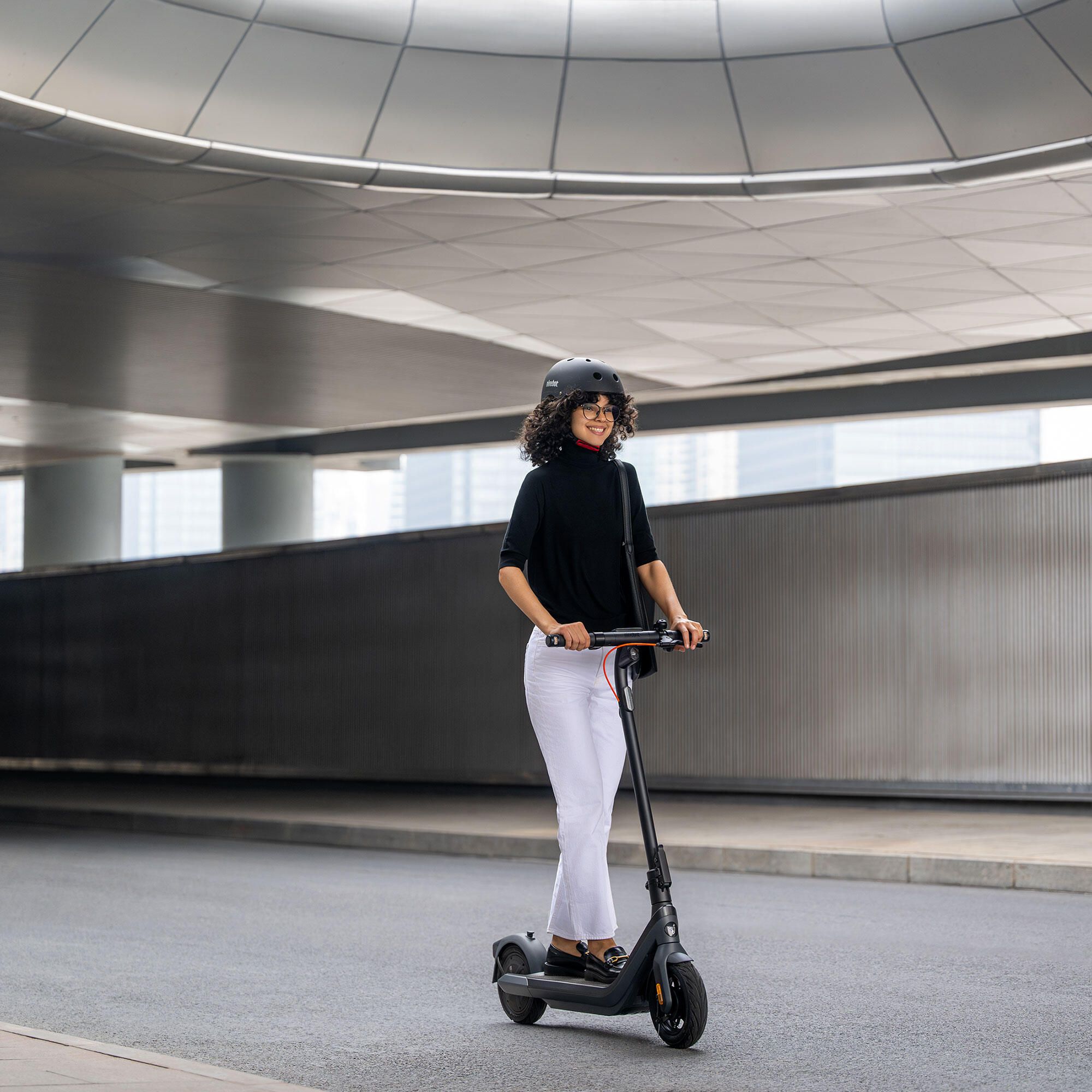 Trotinetă electrică Ninebot E2 Pro - produs resigilat (nou) Decathlon