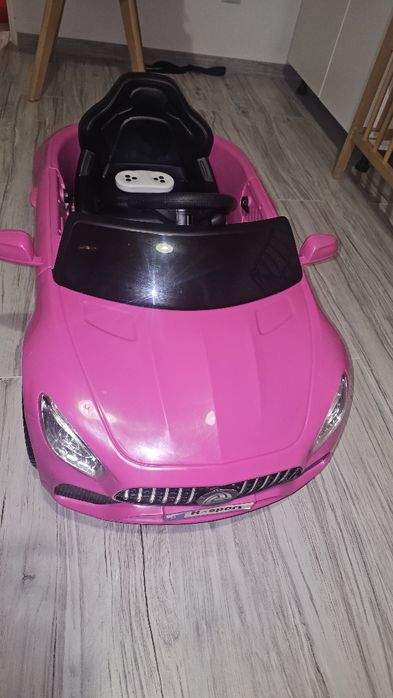Mașină pentru copii