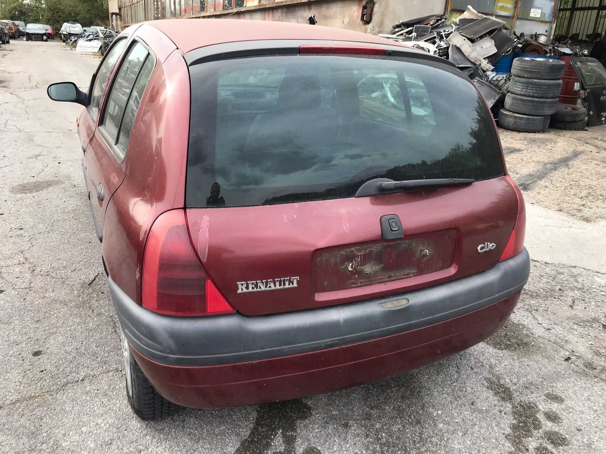 Renault Clio 1.2 2000г на части