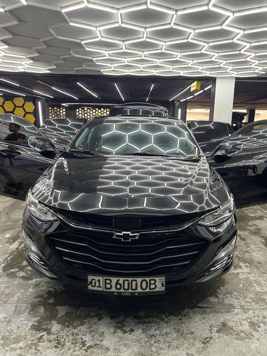 Malibu XL 2023 Michelin свежий
