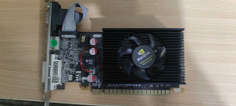Продам видео карту GF520 ( рабочая)
