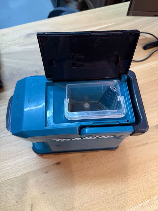 Makita DCM501Z aparat cafea cu acumulator 12 V/18 V