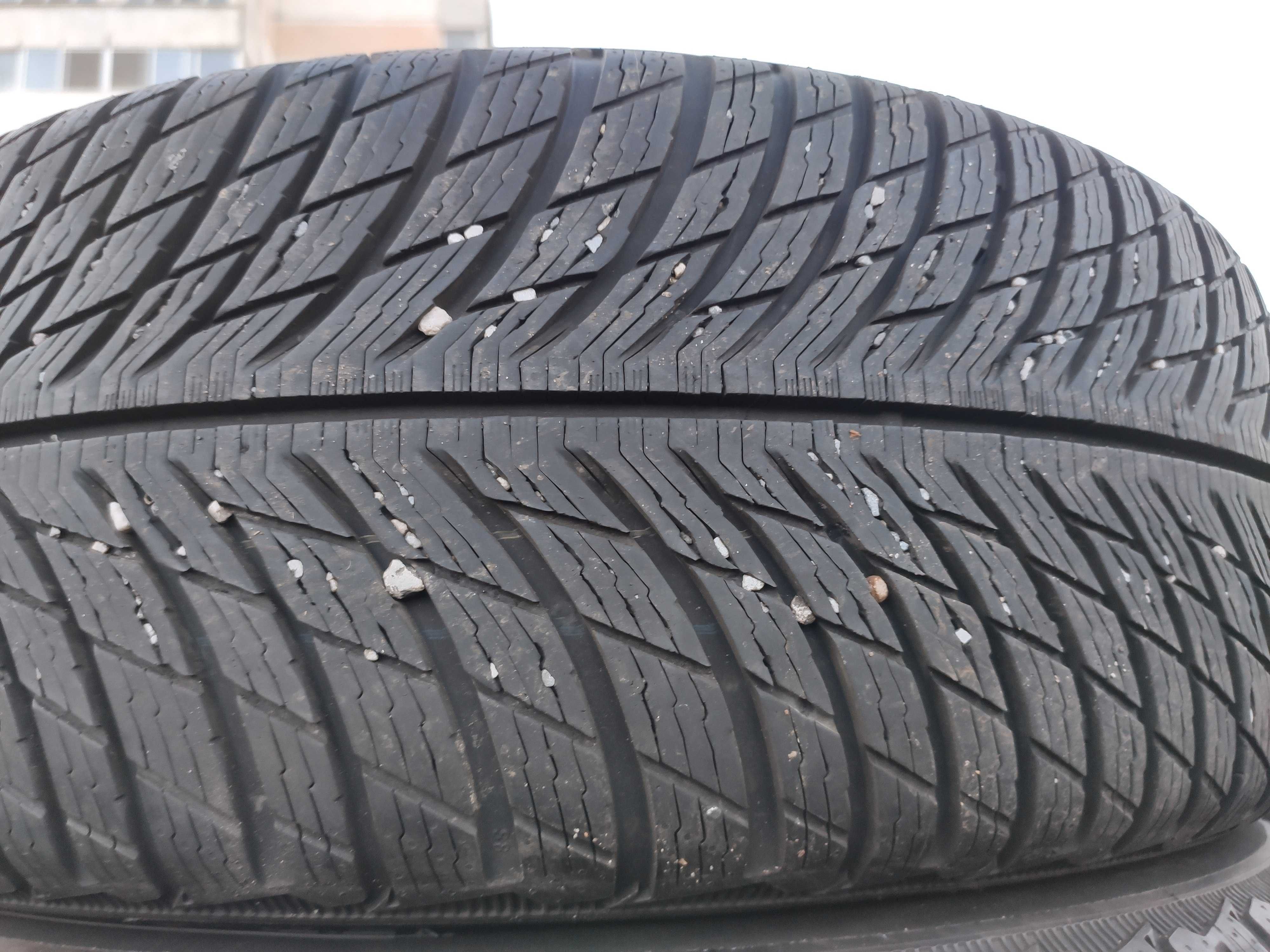 2бр Зимни гуми 205 55 17 - Michelin