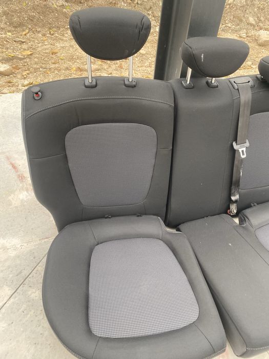 Седалки за хюндай и20