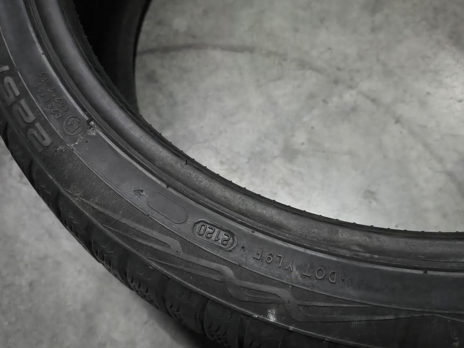 225 40 19 nokian