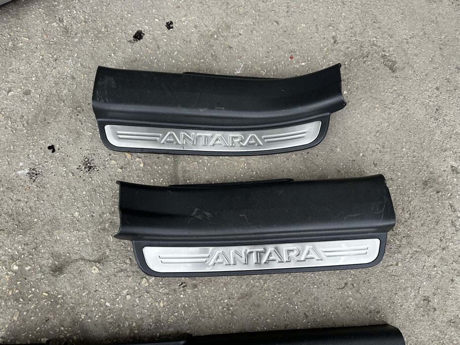 Вътрешни прагове за Опел Антара!