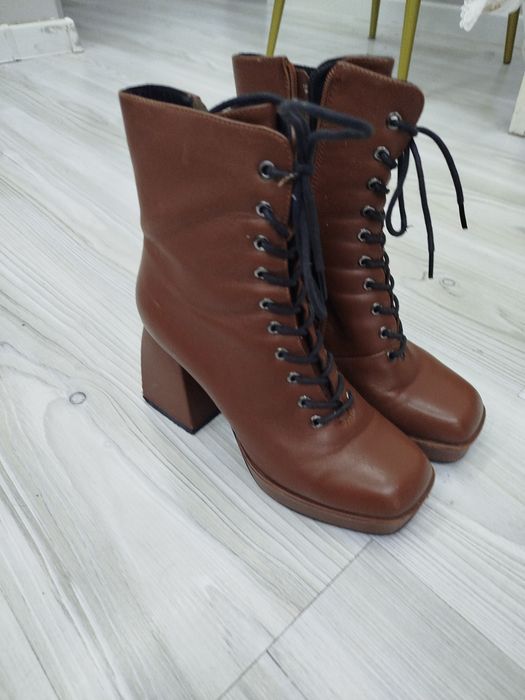 Обувь женская кожаная