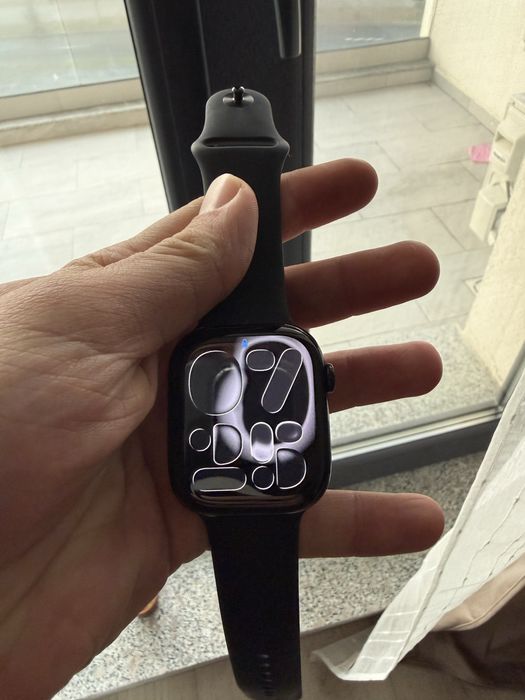 Vând Apple Watch Series 11 46 mm Impecabil