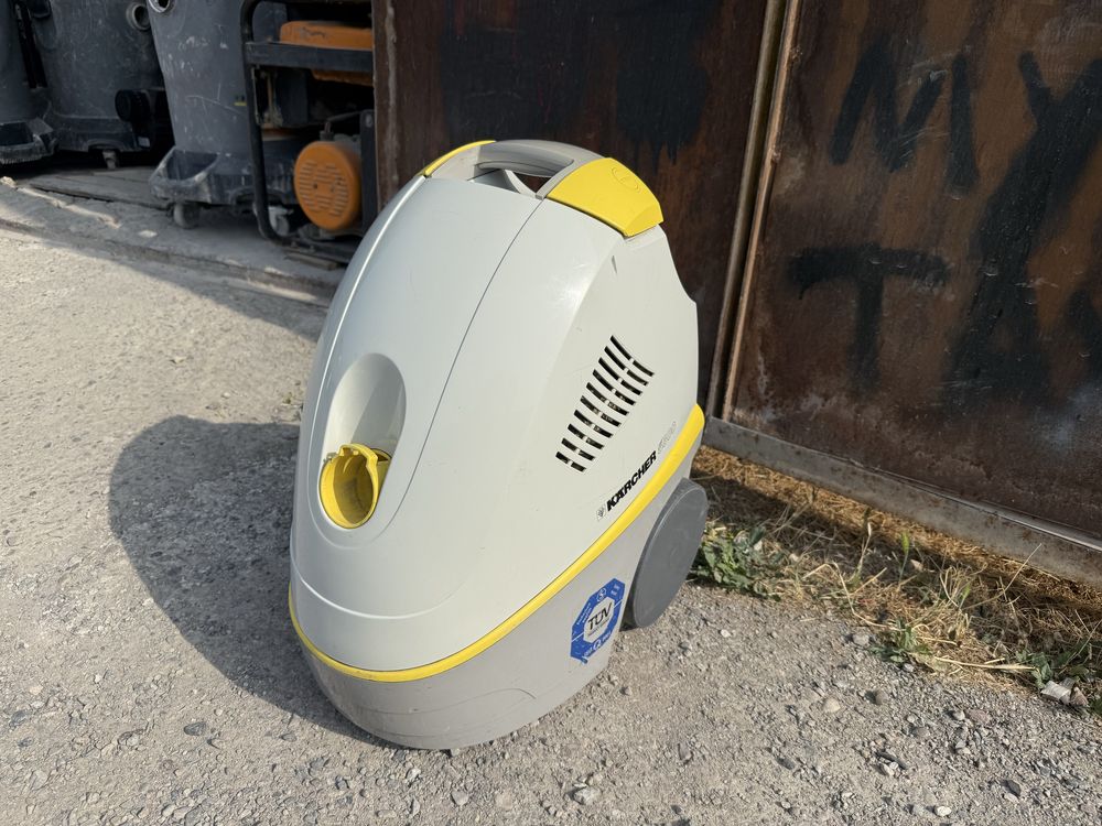 * KARCHER 5500 оригинальный Немецкий пылесос с водяным фильтром