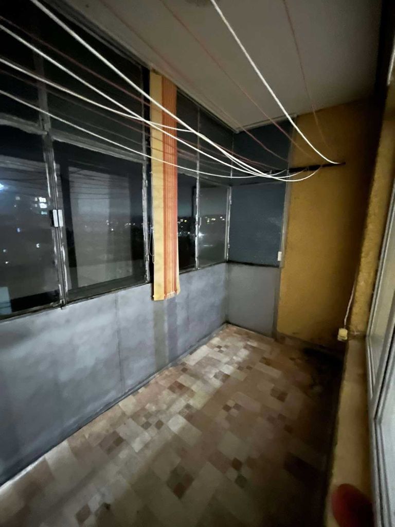 Продава се Двустаен апартамент в Казанлък - 70 кв.м за 1057 €/кв.м - Снимка #3