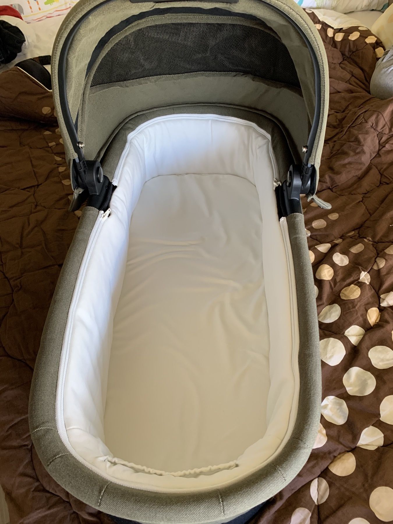 Classic Beige Бебешка количка Cybex Balios S и кош за новородено