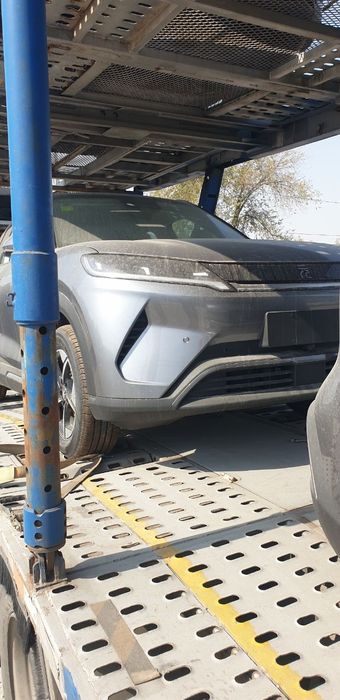 BYD Yuan up 3-pazitsa dop opsiya smart