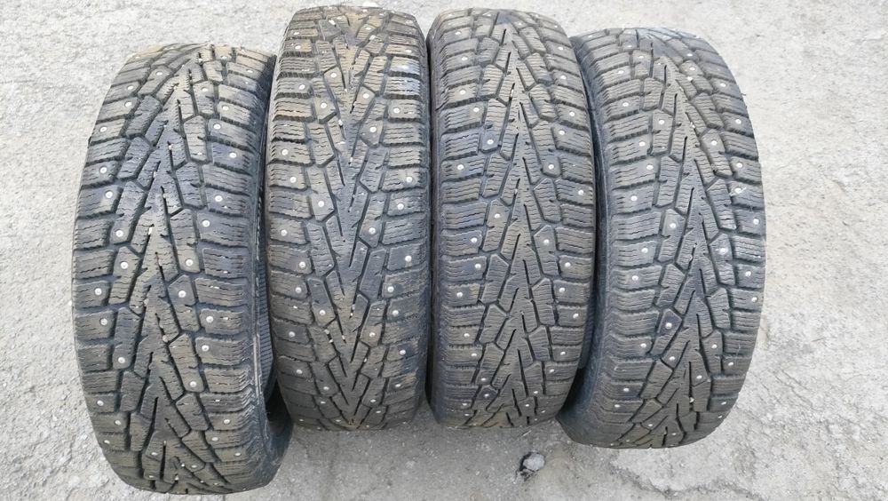 Продам резины 185/60 Р15 в отличном состоянии