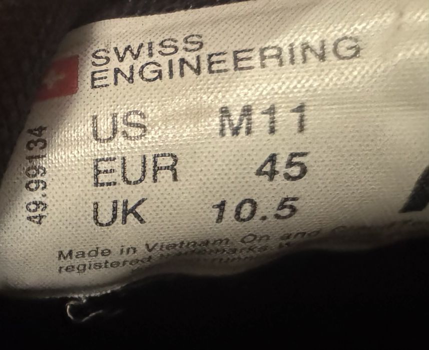 Adidasi on cloud 45(salomon,hoka)