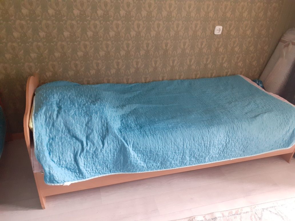 Кровать полуторка в идеальном состоянии