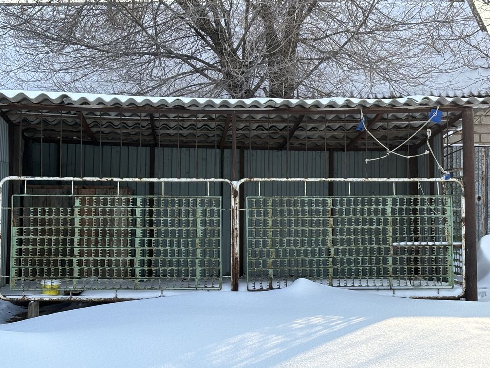 Продам вольер, в отличном состоянии размер 2.50 на 4.