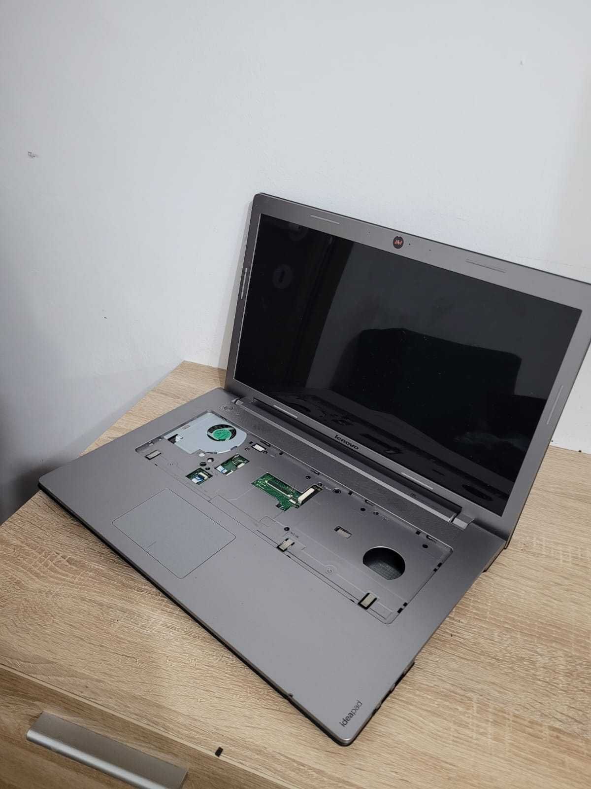Dezmembrez Laptop Lenovo Z710 placa de baza functionala display