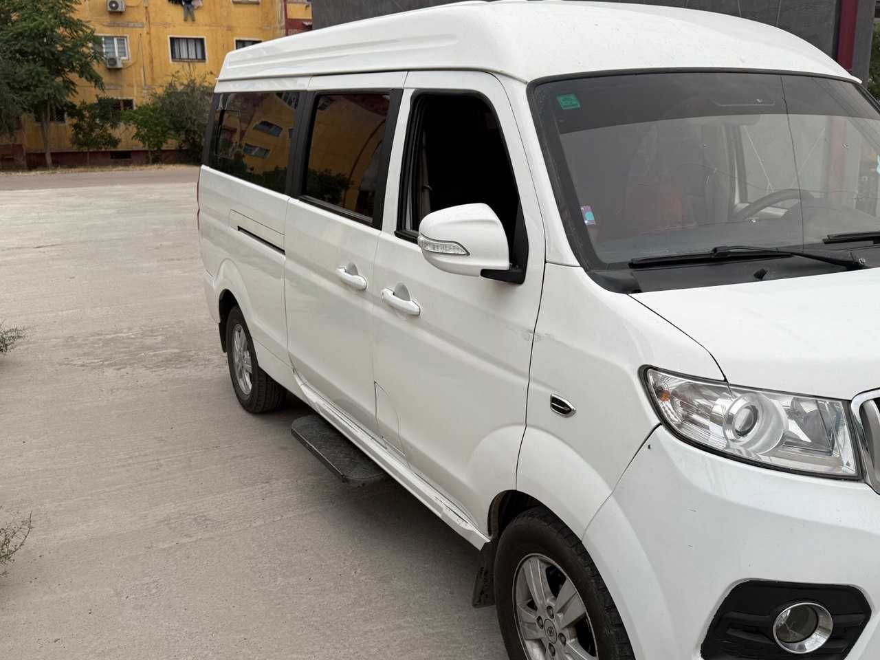 Passenger mini bus Shineray X30L