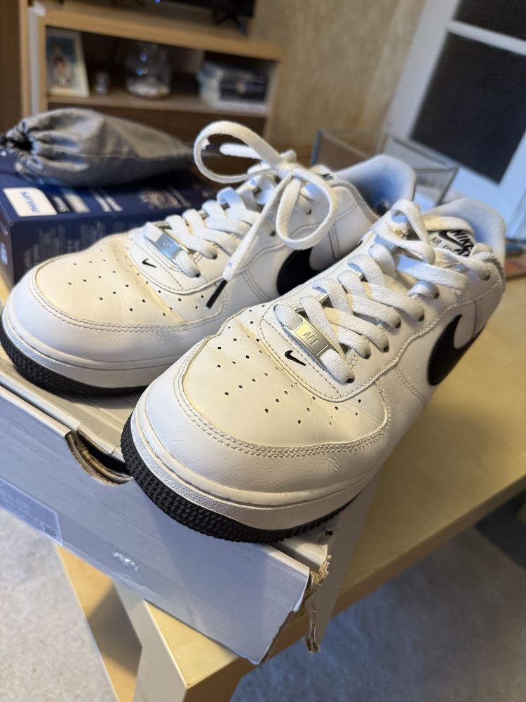 Nike Air Force 1