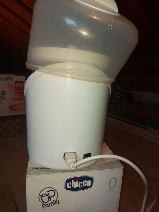 Sterilizator biberoane Chicco