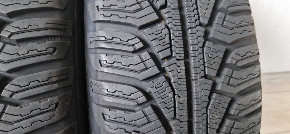 Зимни гуми 185/60/R15 Uniroyal