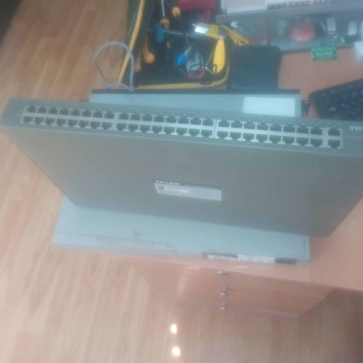 Коммутатор tp-link 48