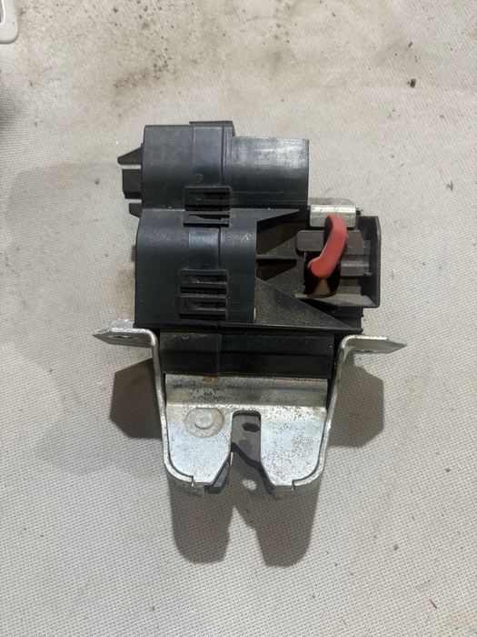 Mercedes w203 2006 година Комби Брава Заден Капак Багажник