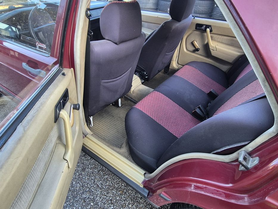 Mercedes 190D 1988г.