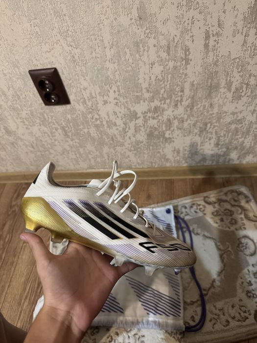 Ghete adidas f50 elite 43 1/3