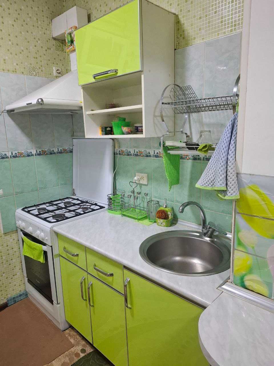 Сдается 3 ком 75 кв.м. на массиве Феруза для семьи