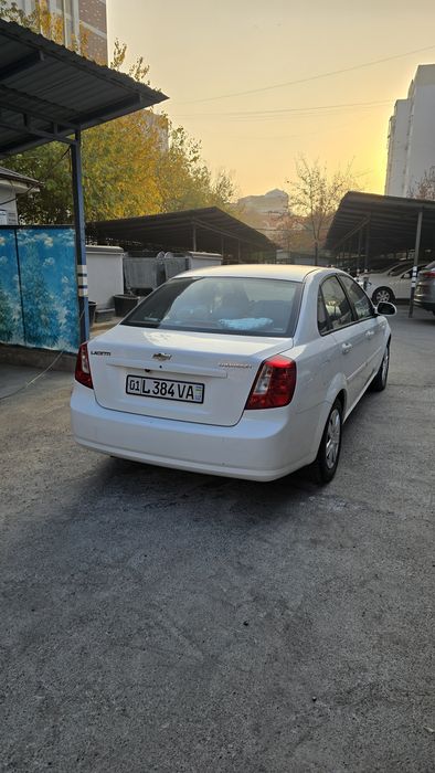 Lacetti 2013 год