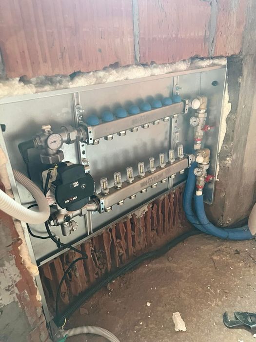 Casă de vânzare! Margineni centru
