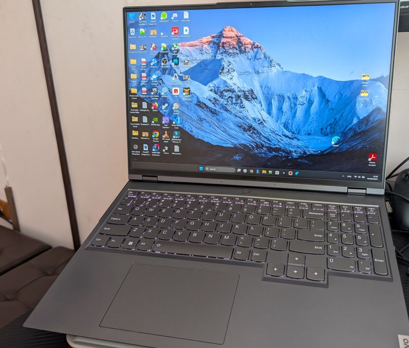 Laptop Gaming Lenovo Legion 5 Pro 16IAH7H