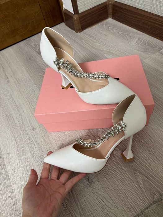 продается одежда