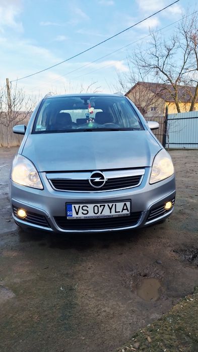 Vand Opel Zafira 7 locuri
