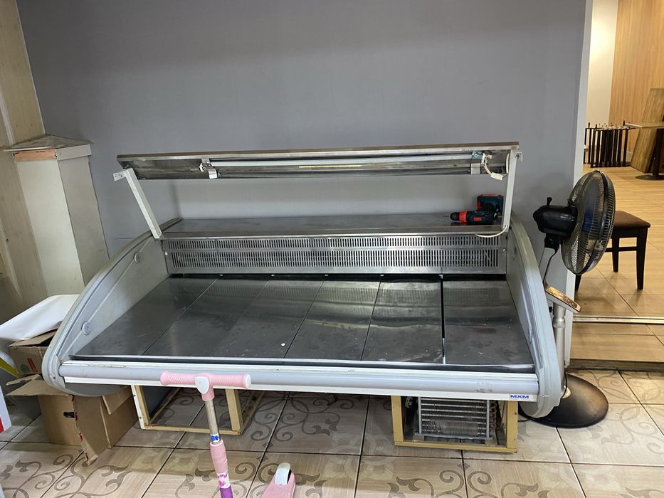 Большой ветринный Холодильник для мясо минусовой