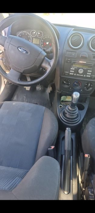 Ford Fiesta. 2006