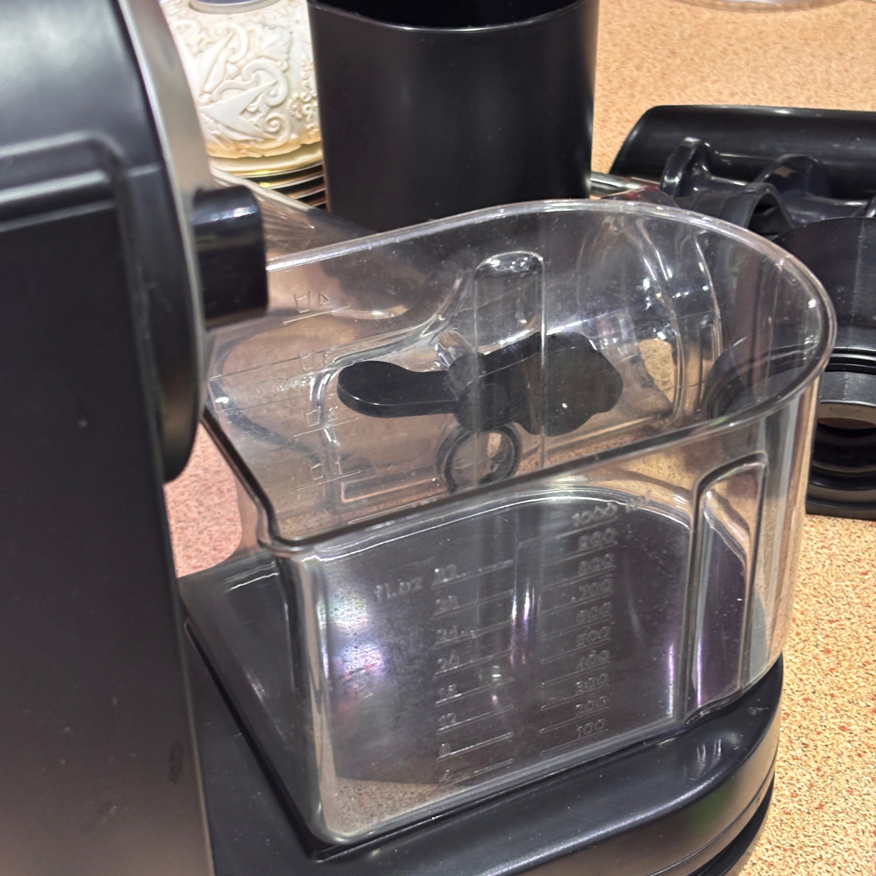 Сокоизстисквачка PHILIPS HR1889/70 В гаранция