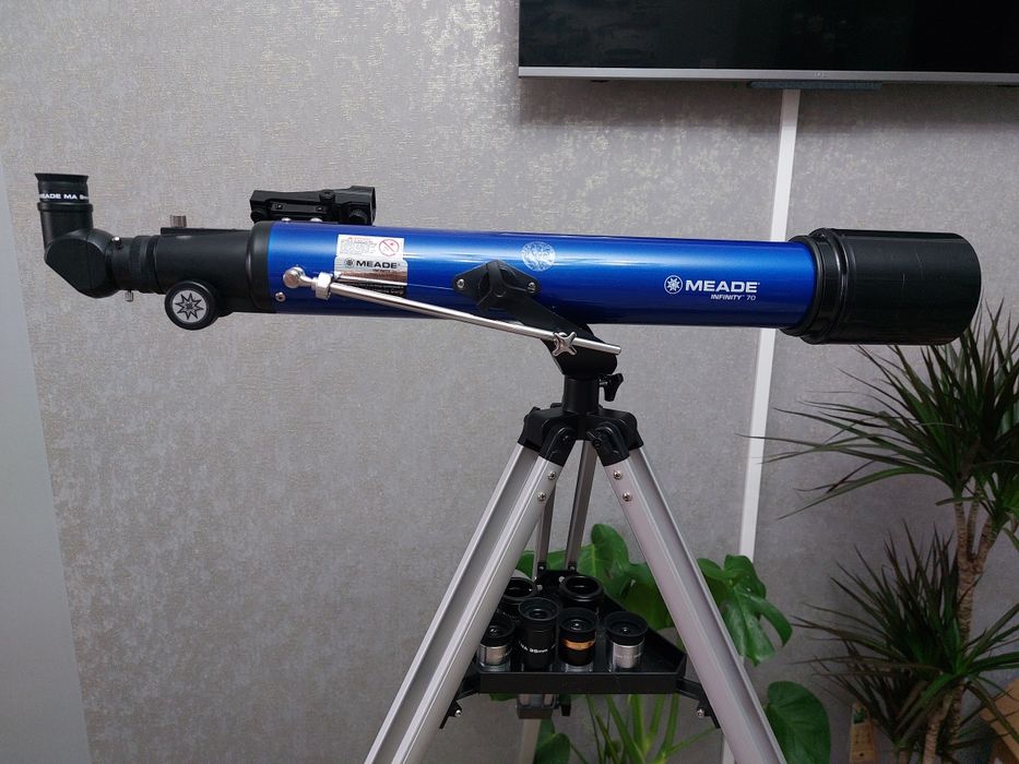 Продам телескоп с окулярами