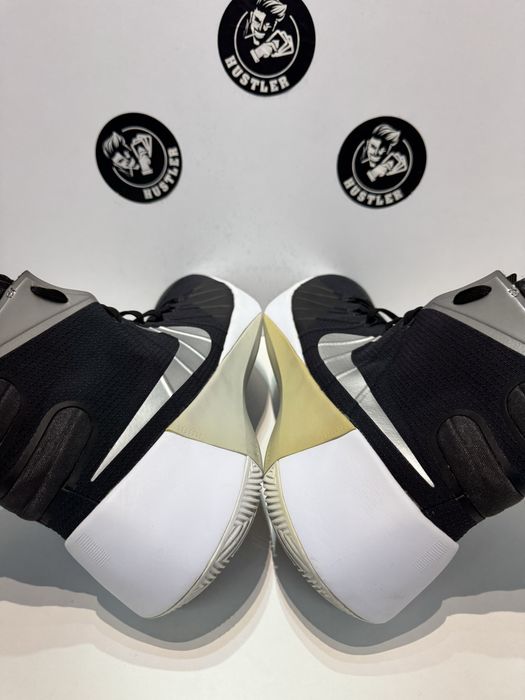 Маратонки NIKE HYPERDUNK .Номер 48