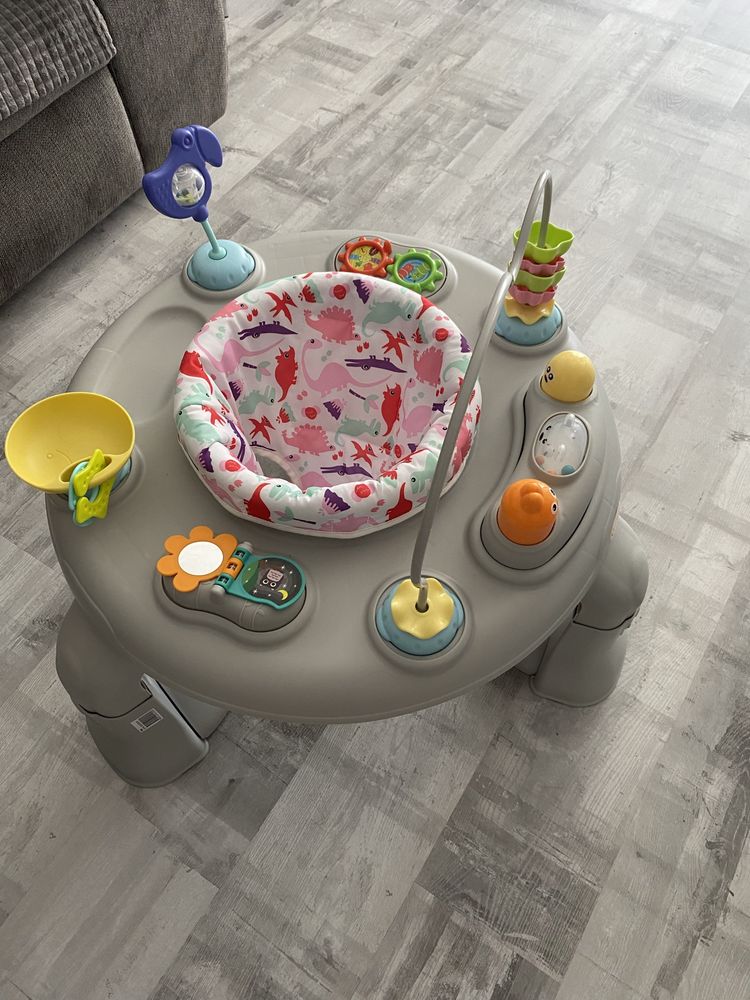 Centru de activitati jumper bebe