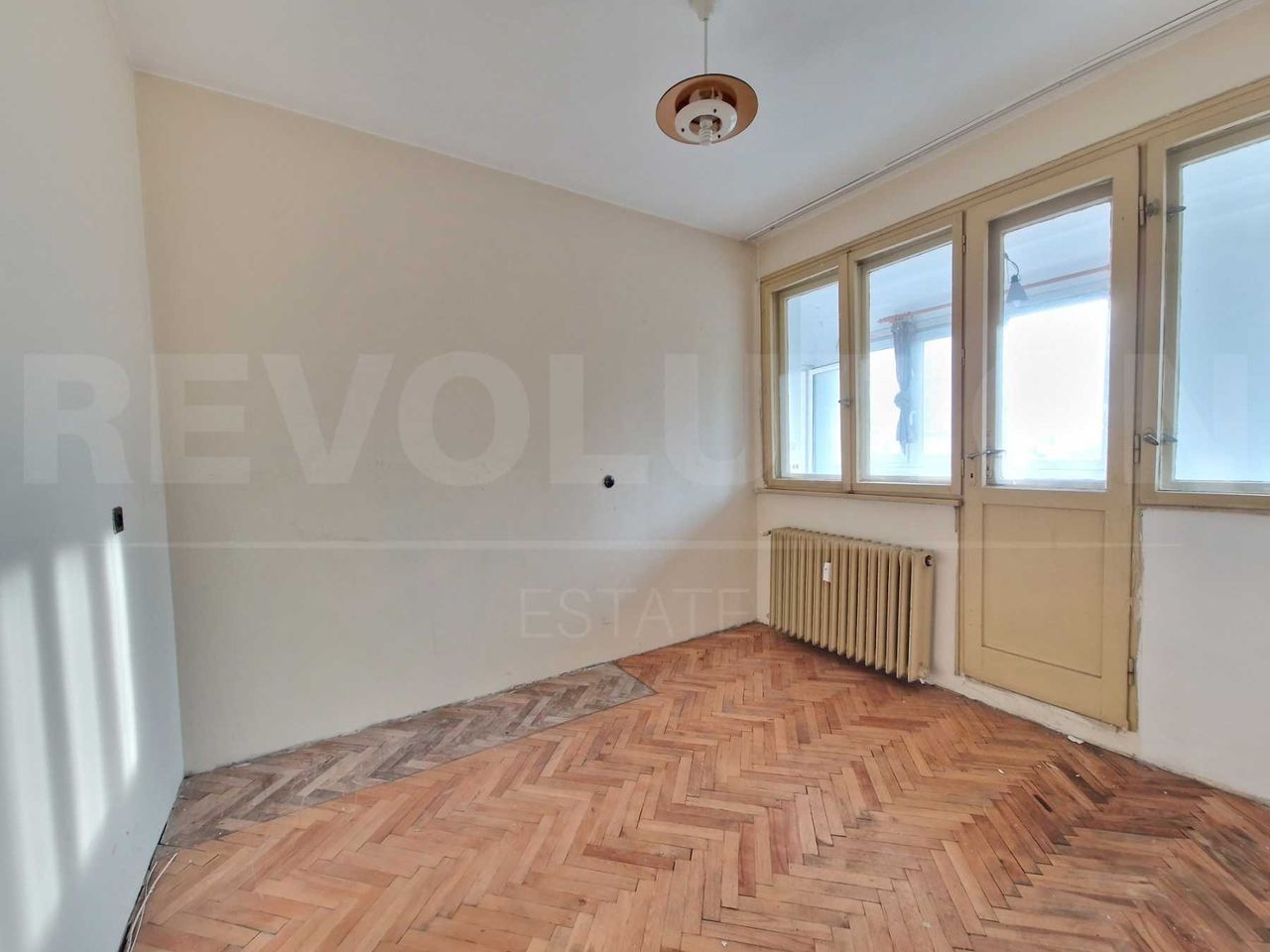 Продава се Тристаен апартамент в София, Надежда 2 - 67 кв.м за 2687 €/кв.м - Снимка #4