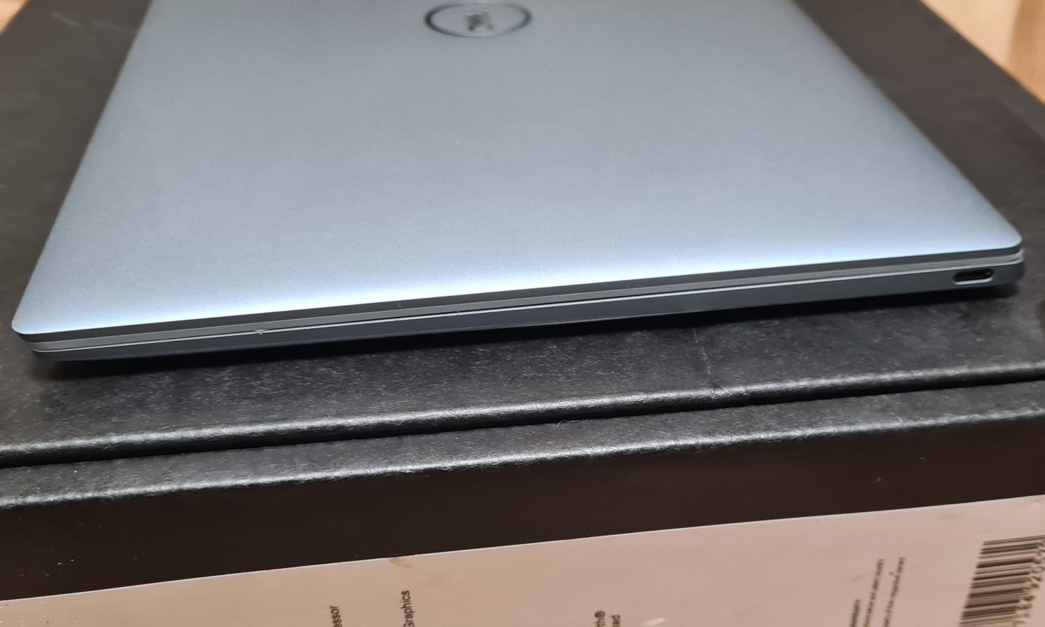 Dell XPS 9315 i5 1230u, 8 GB RAM, ssd 256 GB